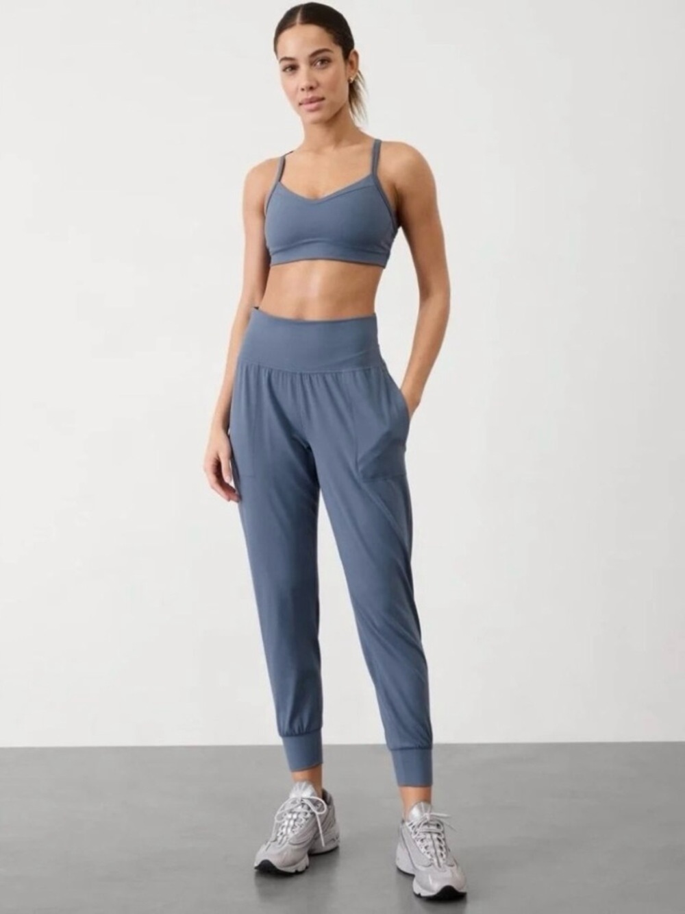 Athleta Salutation Jogger Pants Size 3X Gray Blue New